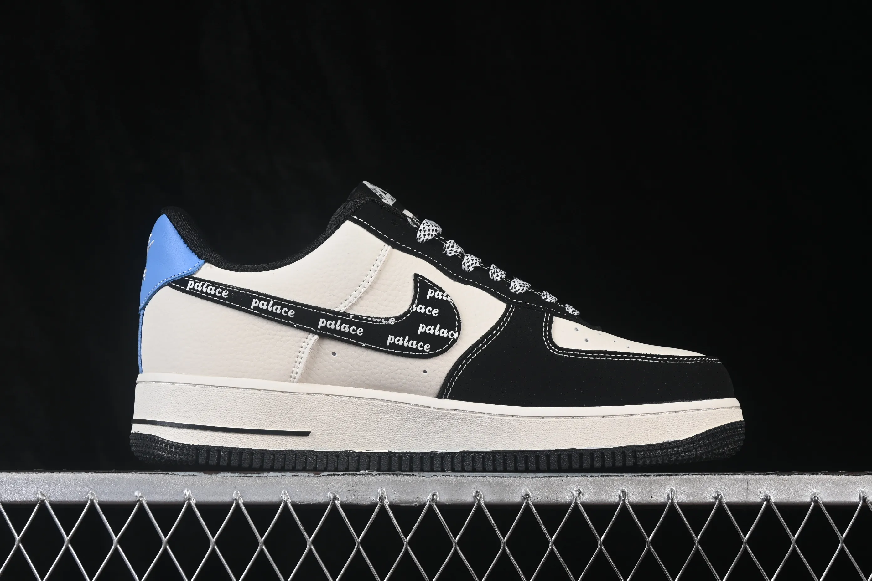 All categories Nk Air Force 1 Air Force series Nk Air Force 1 Low Air Force low-top Nike Air Force 1'07 Low Black, beige and blue contrast Air Force 1 low-top casual sneakers DW8806-005